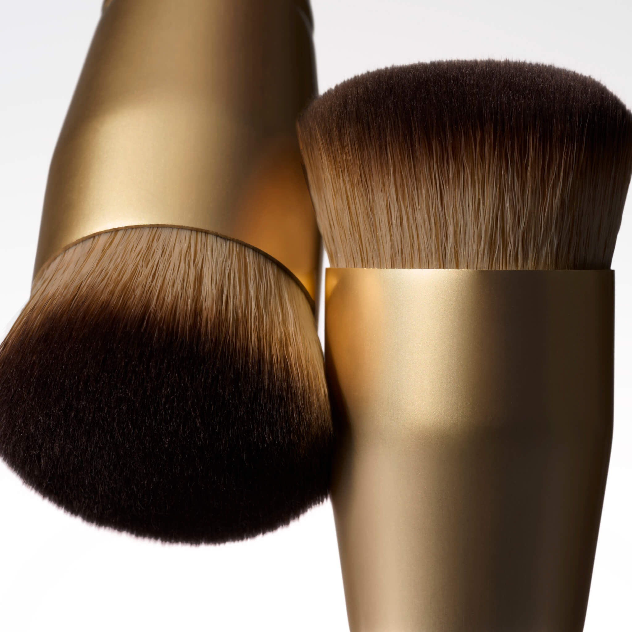 Laurageller Full Coverage Foundation Blending Brush - Image 7